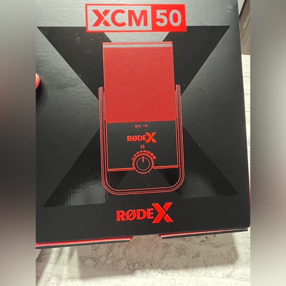 Rode XCM50 USB condenser microphone open box